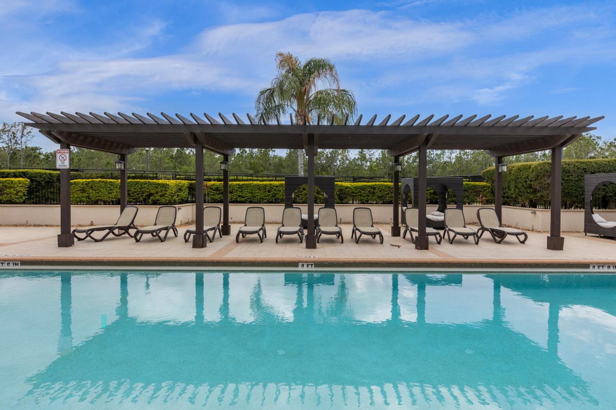 Cozy & Elegant 4Br Enchanted Townhouse - 1 Mile To Disney With Resort Pool, Gym, & Jacuzzi 奥兰多 外观 照片