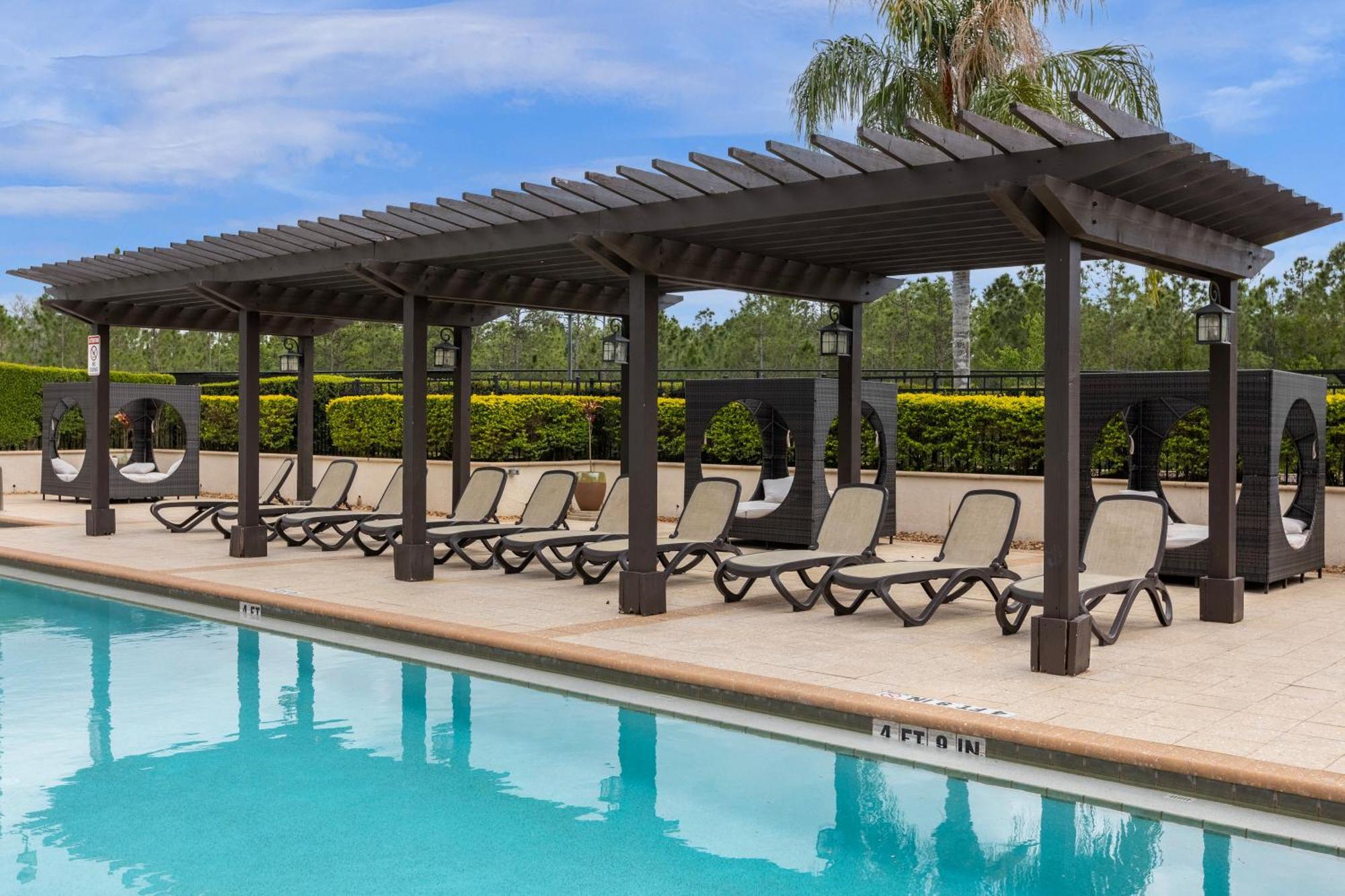 Cozy & Elegant 4Br Enchanted Townhouse - 1 Mile To Disney With Resort Pool, Gym, & Jacuzzi 奥兰多 外观 照片
