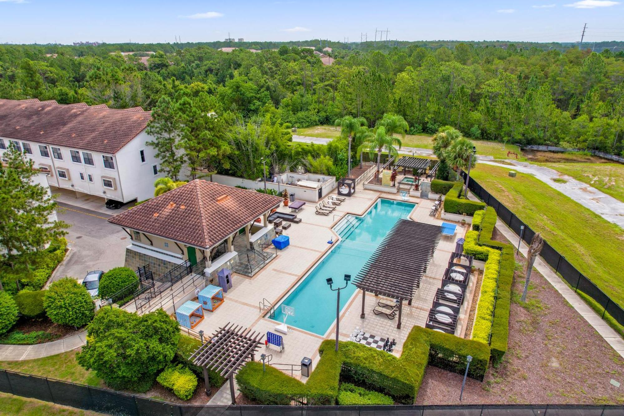 Cozy & Elegant 4Br Enchanted Townhouse - 1 Mile To Disney With Resort Pool, Gym, & Jacuzzi 奥兰多 外观 照片