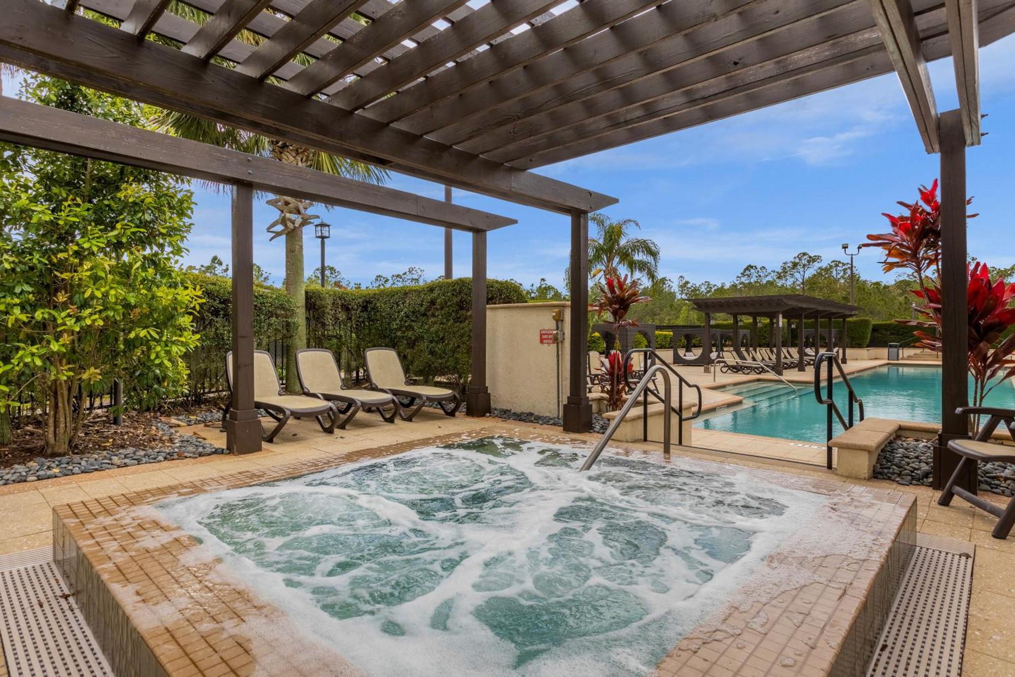 Cozy & Elegant 4Br Enchanted Townhouse - 1 Mile To Disney With Resort Pool, Gym, & Jacuzzi 奥兰多 外观 照片