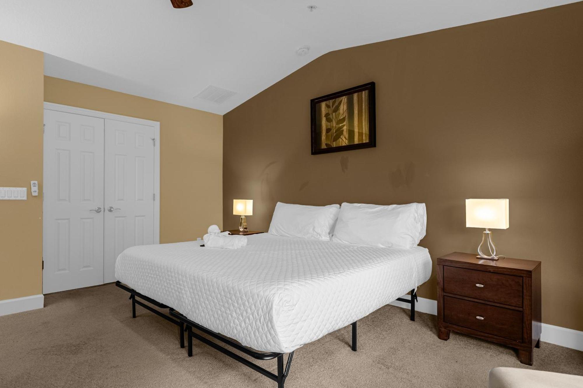 Cozy & Elegant 4Br Enchanted Townhouse - 1 Mile To Disney With Resort Pool, Gym, & Jacuzzi 奥兰多 外观 照片