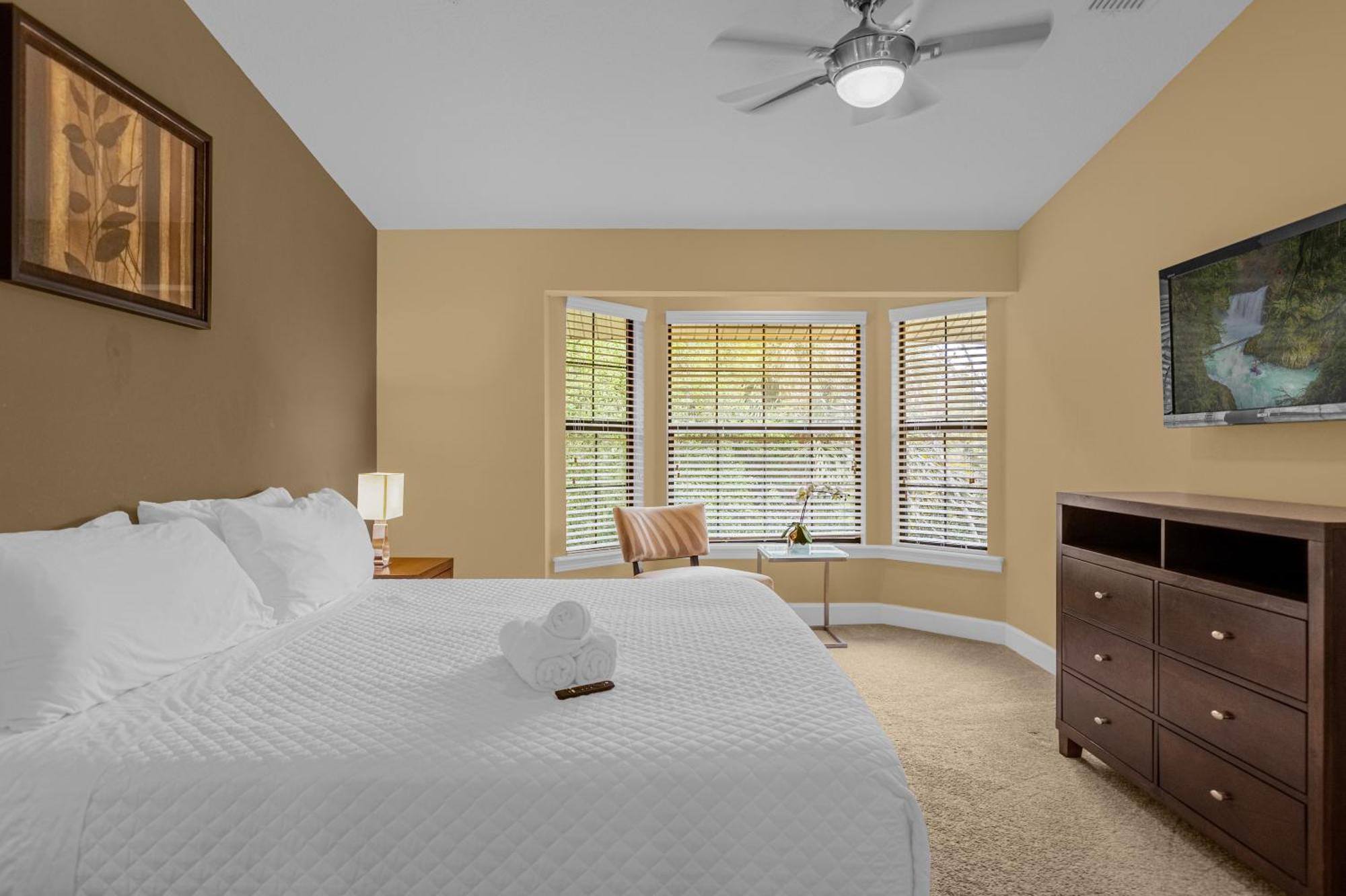 Cozy & Elegant 4Br Enchanted Townhouse - 1 Mile To Disney With Resort Pool, Gym, & Jacuzzi 奥兰多 外观 照片